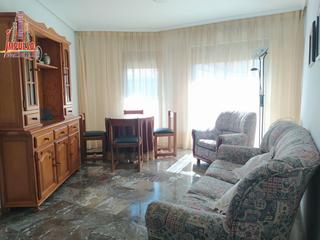 Miete Etagenwohnung  Calle calderón de la barca. Estupenda vivienda en pleno centro de albacete