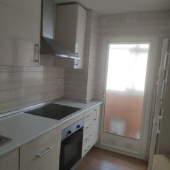 Miete Etagenwohnung in Parque Sur. Piso espectacular en zona parque sur