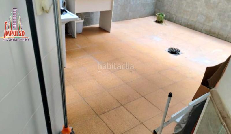 Foto 06ab5df1-12da-4197-8322-5c42970423ea. Piso amplia vivienda zona vereda con plaza de garaje y trastero en Albacete