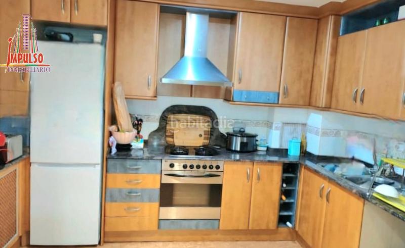 Foto c29900c0-48b7-45bb-a957-e7fe52770821. Piso amplia vivienda zona vereda con plaza de garaje y trastero en Albacete