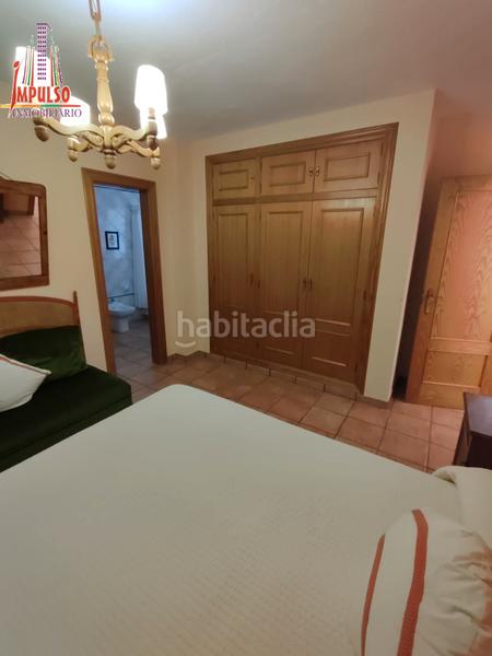 Foto 5ae3e7c5-37ab-41e7-9325-25a492b03f50. Chalet con camino riscaldamento parcheggio piscina in Albacete