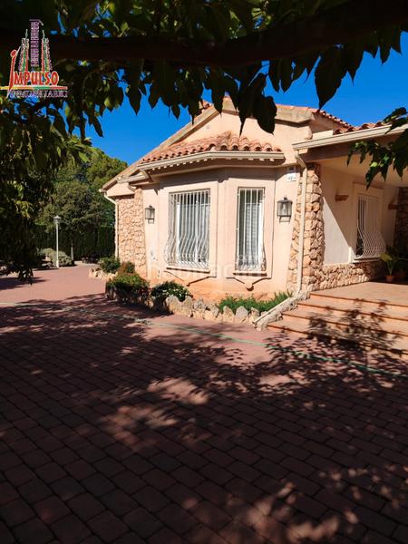 Foto 94c28257-439f-407a-aec5-8c5a09524356. Chalet con camino riscaldamento parcheggio piscina in Albacete