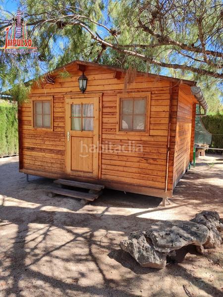 Foto ac25a895-d807-43bd-aad4-0a55e6c8a140. Chalet con camino riscaldamento parcheggio piscina in Albacete