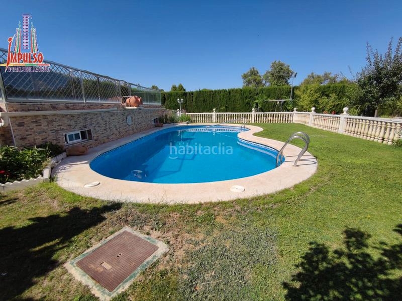 Foto 00915b84-ee3f-4e25-b27b-40e0ba38f43d. Chalet con riscaldamento parcheggio piscina in Pedanías - Extrarradio Albacete