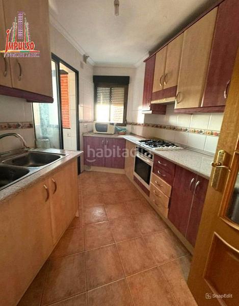 Foto 23d1676b-6da6-41b3-bf76-58562e7be738. Miete etagenwohnung mit heizung parking in Carretas - Pajarita Albacete