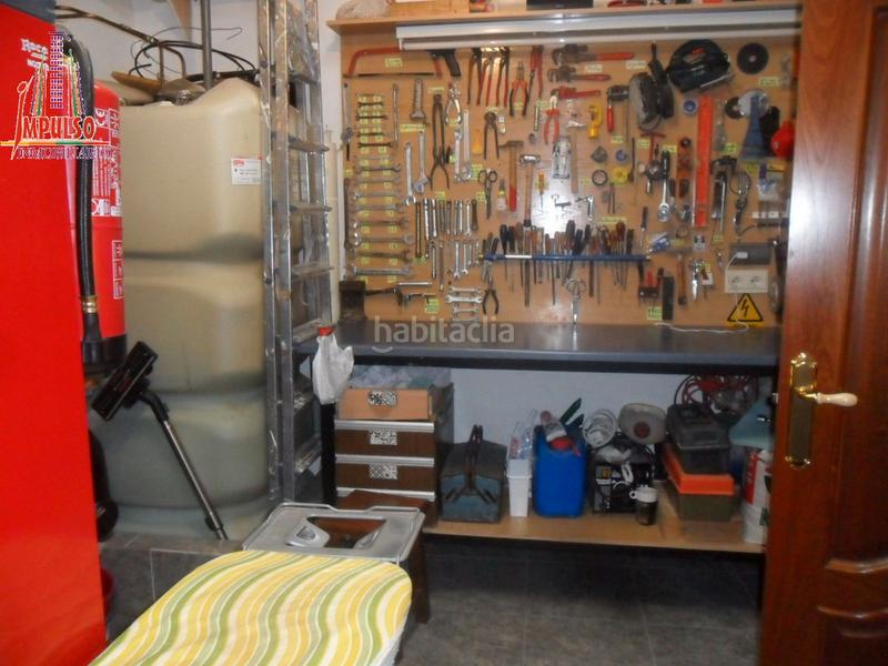 Foto 4b6464bb-5bfa-44f0-84a4-87548f894c2f. Chalet con camino riscaldamento parcheggio piscina in Albacete