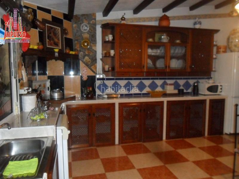 Foto 57adaa5e-1f34-4a2e-84d9-9d8a8ce0cd60. Chalet con camino riscaldamento parcheggio piscina in Albacete