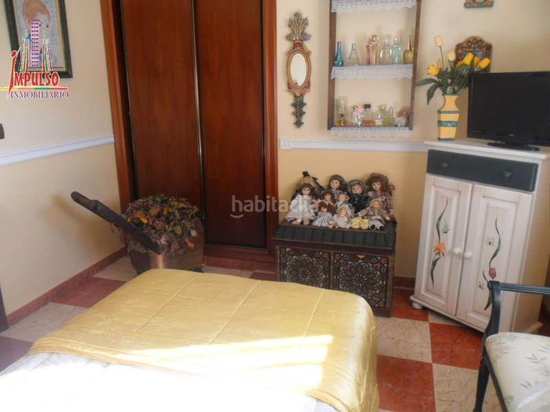 Foto 6c062633-f515-4de1-ad0c-f3669317c334. Chalet con camino riscaldamento parcheggio piscina in Albacete