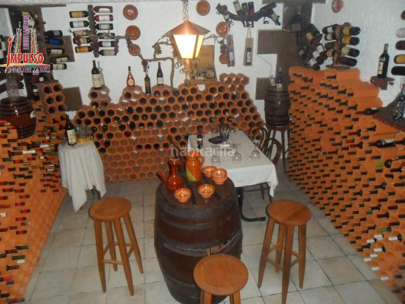 Foto 6fd836aa-7620-48e0-895c-fc1e052dee6d. Chalet con camino riscaldamento parcheggio piscina in Albacete