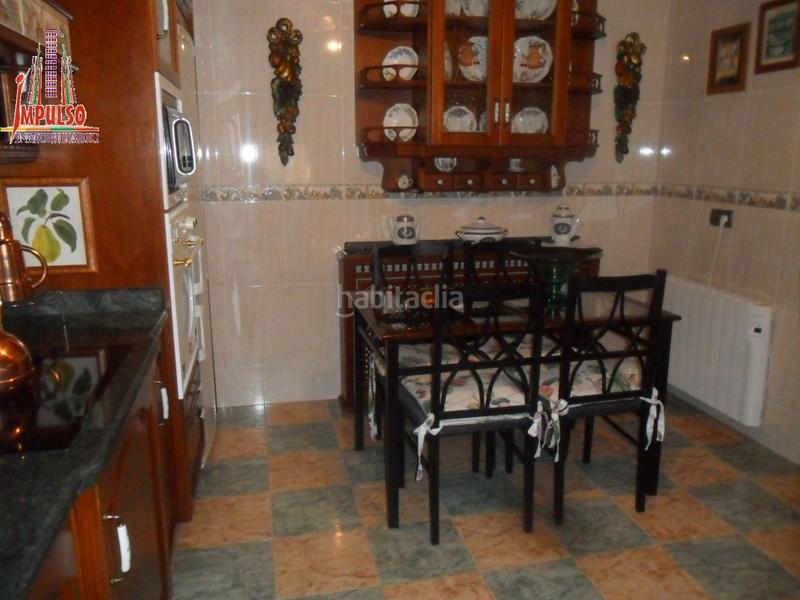 Foto 9de6c68c-11d5-4c45-9b70-3869ffa0a841. Chalet con camino riscaldamento parcheggio piscina in Albacete