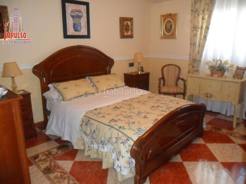 Foto f00e4214-5cbe-4a45-9413-c2015b9a1e02. Chalet con camino riscaldamento parcheggio piscina in Albacete