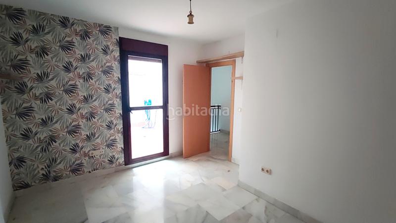 Foto 30355c72-5a1d-4839-82ba-ad361b453c22. Piso  en venta avd. del ejercito español en Muelle Ceuta