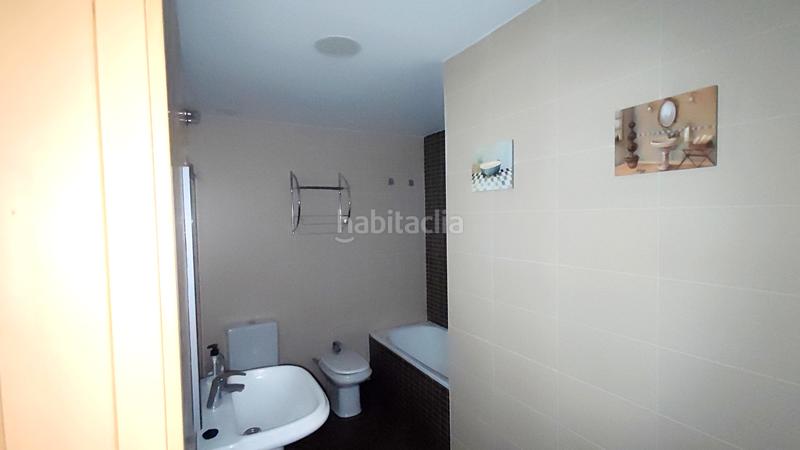 Foto 677048d7-a808-41f9-8a8a-ed5d586f0026. Piso  en venta avd. del ejercito español en Muelle Ceuta