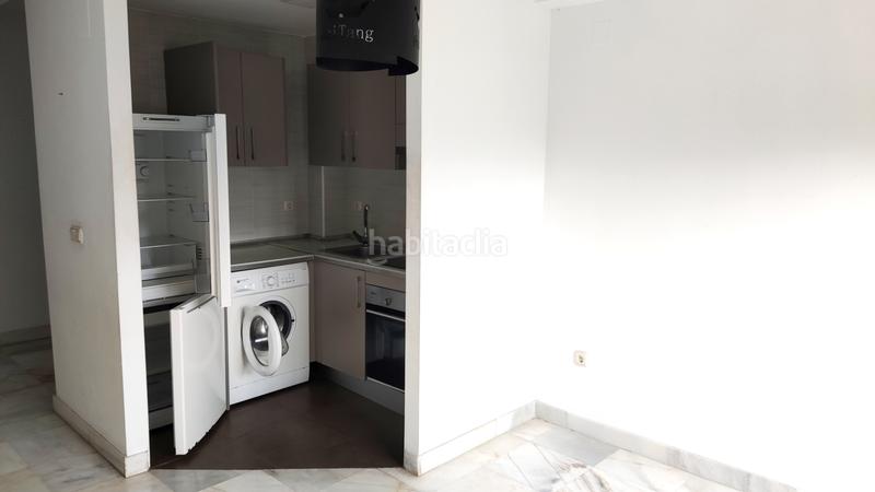 Foto 6a175fc2-1444-48c3-a224-f3d4739754c8. Piso  en venta avd. del ejercito español en Muelle Ceuta