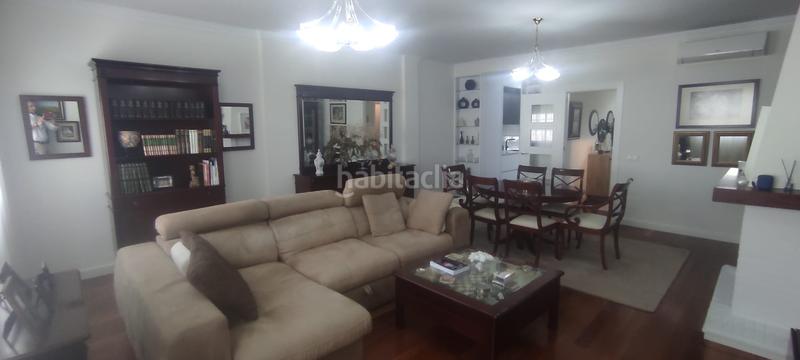 Foto 89a7ea1d-e6cc-4a36-91d1-abe366a96d21. Casa adosada adosado espectacular para entrar a vivir en la zona de los pacos, espectacular en Fuengirola