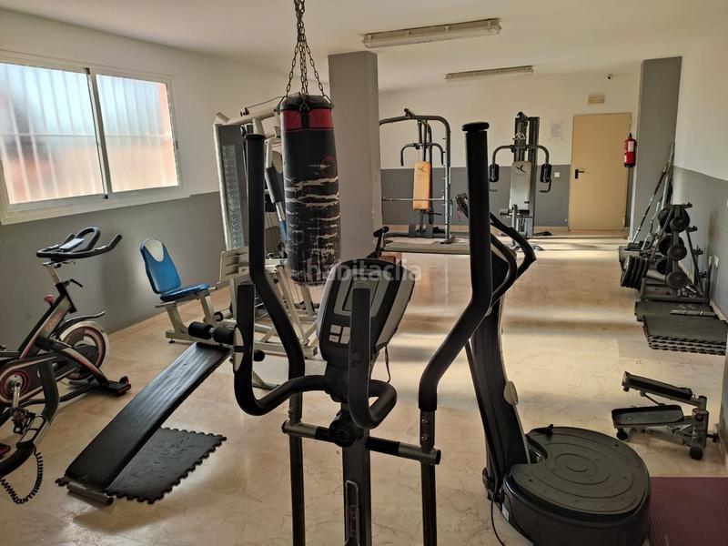 Foto 2e264c34-048e-4b20-934a-c96427aeaaf2. Appartement dans calle infanta doña elena 65 dans Los Pacos Fuengirola