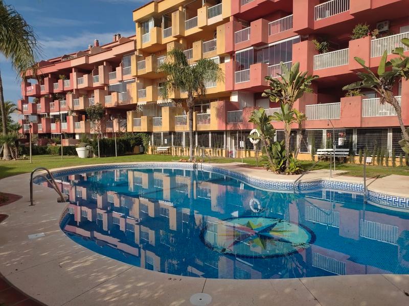 Foto 9ddff147-3d52-44a6-a0c3-9bcf8c3d3212. Appartement dans calle infanta doña elena 65 dans Los Pacos Fuengirola