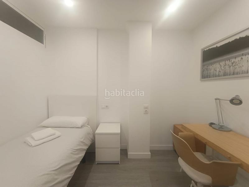 Foto 51a29005-4b2a-435c-91e1-4ee1cfe130cb. Piso en calle marina nacional 24 precioso piso en primera linea con garaje y reformado como nuevo..... en Fuengirola