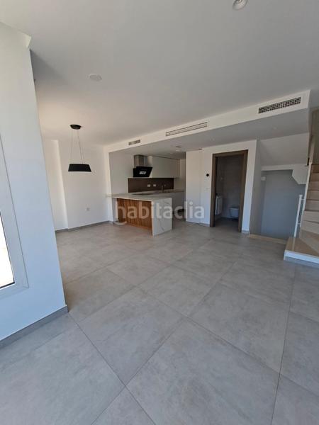 Foto 515ac737-d2a3-47df-b4bf-3324dee25907. Casa a schiera in calle pensamiento 52b in Torreblanca del Sol Fuengirola