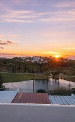 Casa a schiera in Calle de suecia 17. Precioso adosado frente golf y vists al mar : sin reforma 599.00