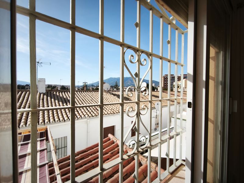 Foto e73ae49b-41e8-4fbc-890f-f87dd1468562. Maison jumelée dans calle río guadalquivir 18 dans Centro Mijas