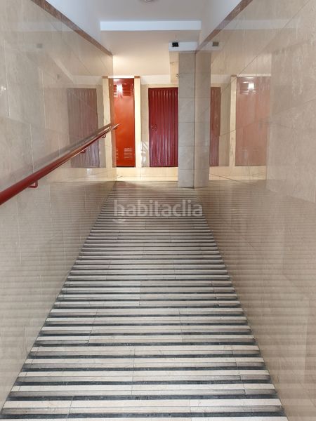 Foto c68a4f6a-0422-4046-a23a-e7f6136792bb. Pis a calle eugenio gross 34 a Los Castillejos - La Trinidad Málaga