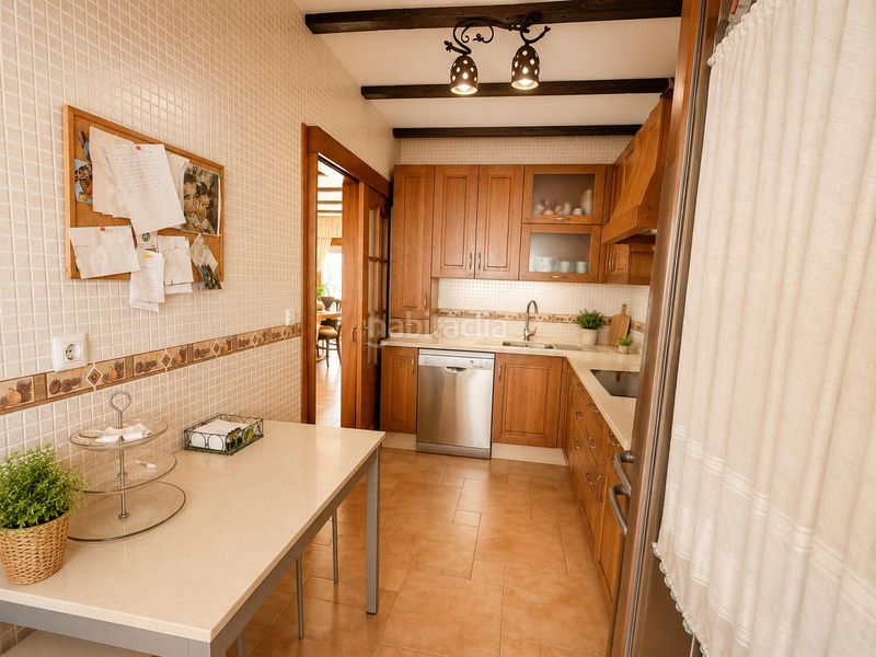 Foto d964e4ec-25ab-4286-8640-be908a0ed474. Casa adossada a calle hierbamora 16 a Centro Benalmádena