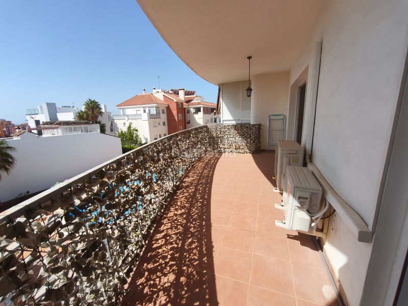 Foto f547b6b3-591d-49c1-8bbf-107559b91661. Pis a calle artemisa 4 a Los Pacos Fuengirola