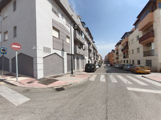 Flat in Calle río aguas 11. Fabuloso piso amplio de 3 dormitorios con plaza de garaje y pisc