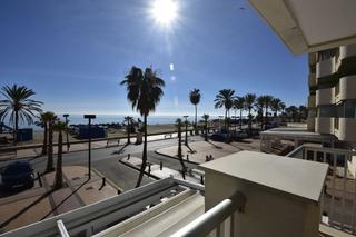 Pis a Paseo marítimo rey de españa 95. Fabuloso piso de 3 dormitorios con altas calidades en toda la vi