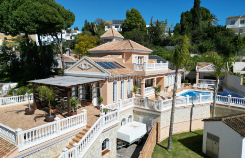Foto 7f4e1d88-cdd7-483b-80c6-c4089404bd11. Chalet en n/a fantástica villa en una zona muy privilegiada y con una tranquilidad perfecta en Mijas