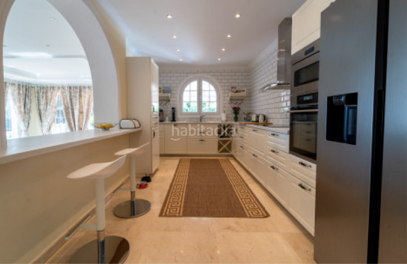 Foto 954c0b44-0d18-405e-ba62-35aba91c6de3. Chalet en n/a fantástica villa en una zona muy privilegiada y con una tranquilidad perfecta en Mijas