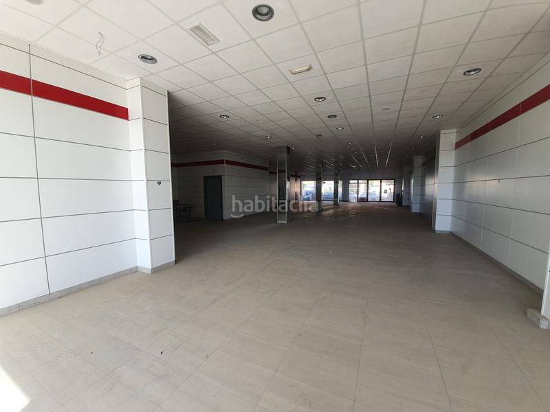 Foto 12488a79-6991-4179-9a3a-199cca45677a. Location local commercial dans Guadix