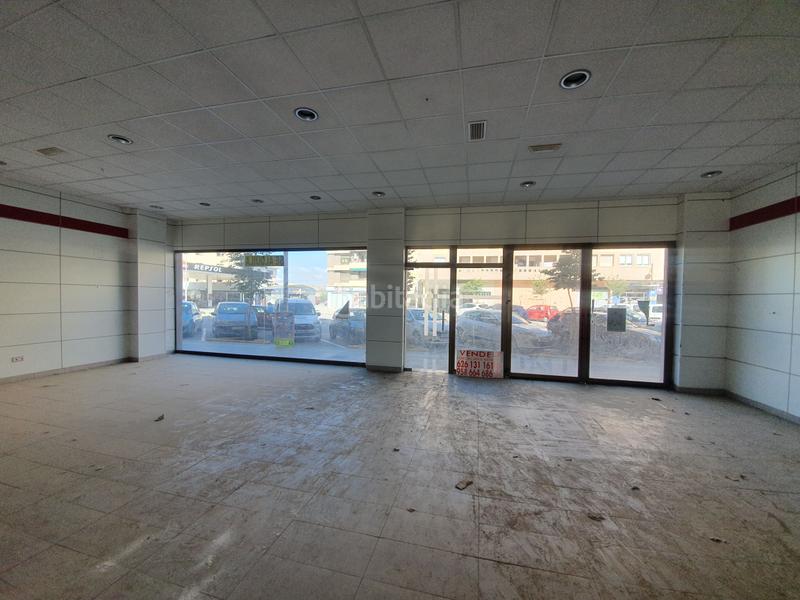 Foto 4224926d-189c-4a2c-bac2-8ec8e7cbefcb. Location local commercial dans Guadix