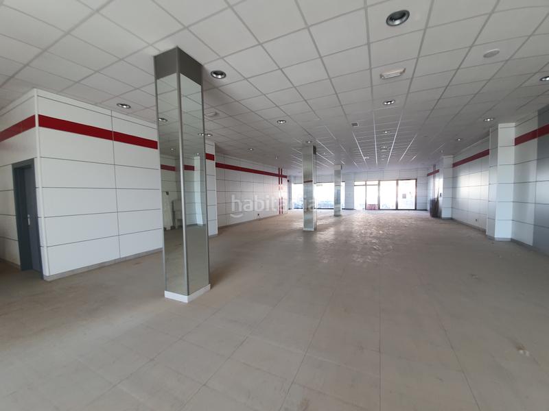 Foto 6354c212-b91a-4f23-9f75-98392d47db77. Location local commercial dans Guadix