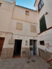 Casa en Calle arcediano valverde 20. Casa en el centro de guadix cerca hotel palacio oñate