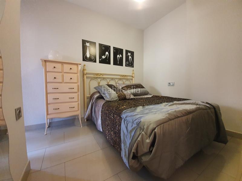 Foto f12cfea7-fb39-4370-b500-60a6a443cb44. Pis a avenida pedro de mendoza y luján 41 a Guadix