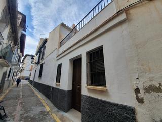 Casa a Guadix. Casa en guadix zona santana (centro)