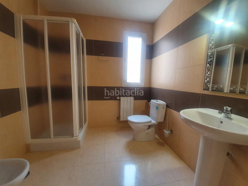 Foto d82e1910-11c2-4c08-b938-67ffe9c813dc. Pis a camino del berzal 6 a Guadix