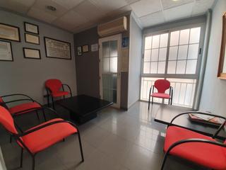 Pis a Avenida medina olmos 64. Piso en zona centro