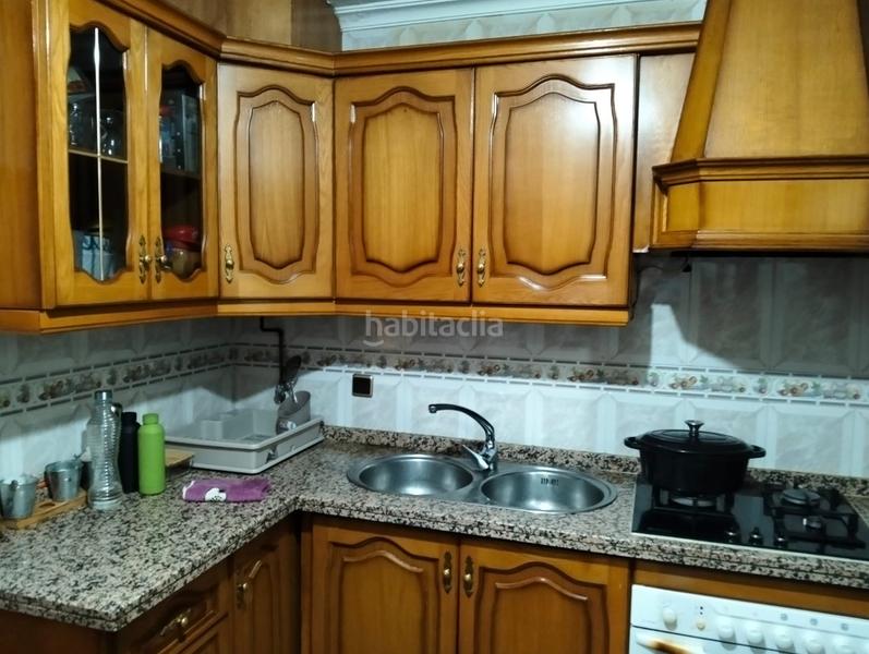 Foto 1f813bf4-0a0b-46b8-8c24-827d0a0533ab. Casa  , granada en Dólar