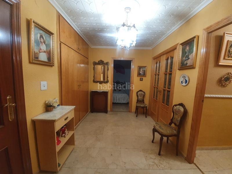 Foto 7319042d-09df-45b3-ae79-c04575565f1b. Piso  en zona centro en Guadix