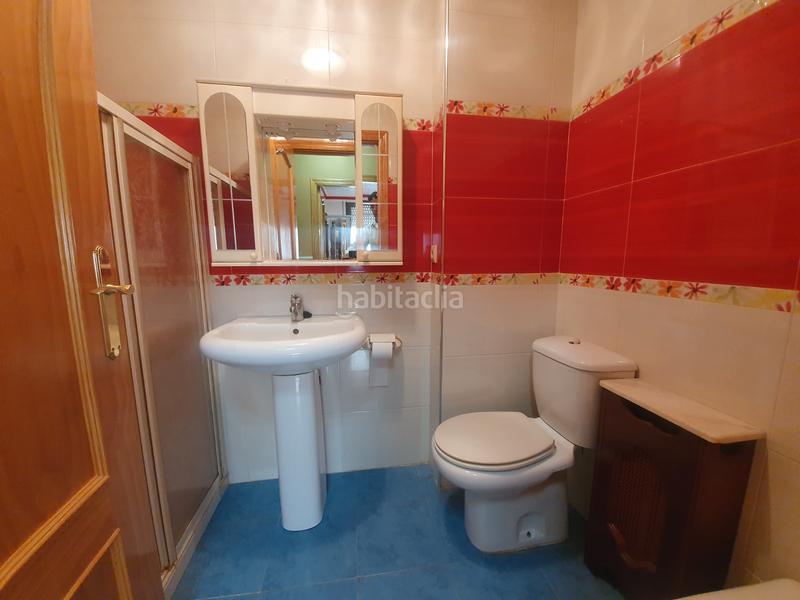 Foto d81e2274-c434-4143-89e9-fcd424925674. Piso  en zona centro en Guadix