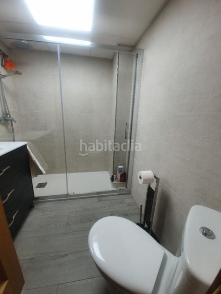 Foto b057cf05-2ee2-467c-8e22-d4ada68d6182. Appartamento in avenida medina olmos 29 in Guadix