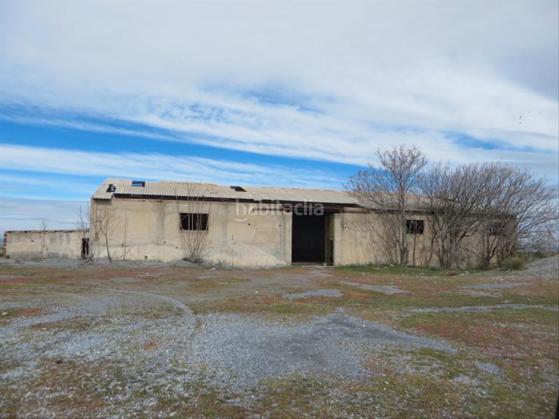 Foto e5693f19-0311-4708-a6a2-dbf9f3bd3501. Finca rústica finca rustica a la orilla autovia a92, hernan valle, en Guadix