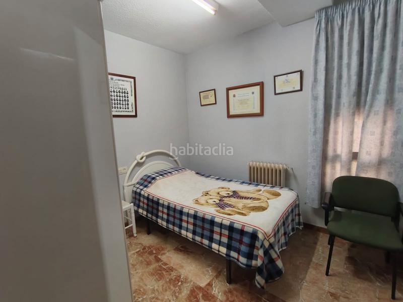 Foto 87395097-b619-4bb3-ba59-de0041fc8d6a. Appartamento in calle álvaro de bazán n°26 in Guadix