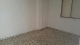 Pis  Calle juan ramón jiménez. Piso en avenida medina olmos centrico