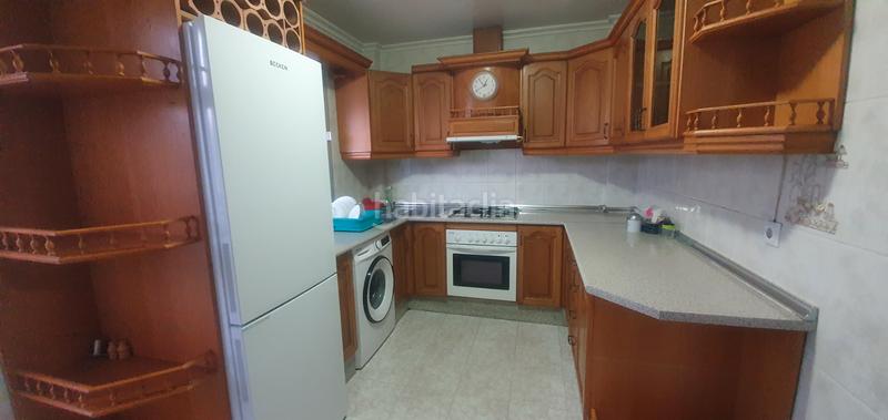 Foto bb66dc43-72f7-43dc-b9f8-e9296f734184. Affitto casa a schiera con camino in Guadix