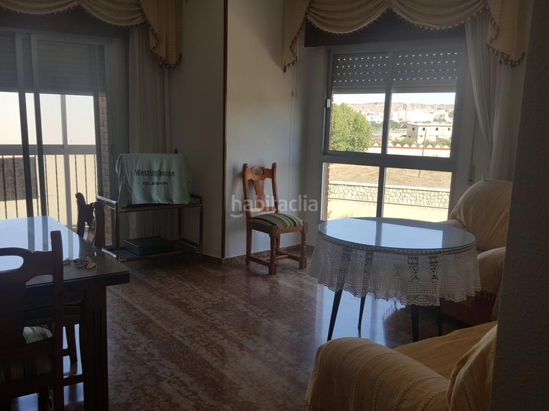Foto 898a0d3d-00f9-4de7-8c92-ee6a7688c678. Piso  en el centro en Guadix