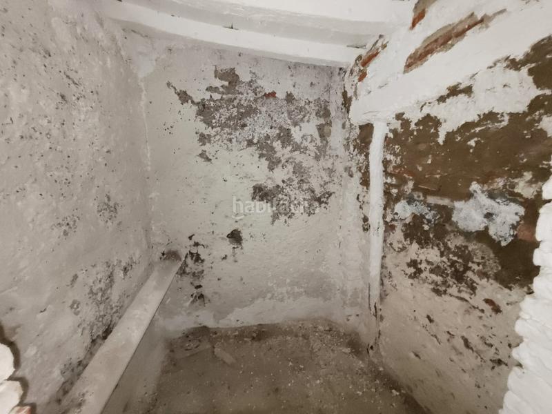 Foto c145d69a-3eed-47d7-a932-9e61c7c8464c. Casa con parcheggio in Guadix